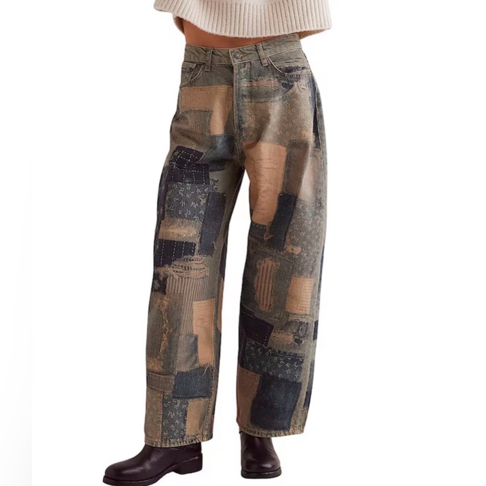 NWT We The Free Illusions Printed Relaxed Jeans~Indigo Combo - Picture 3 of 6